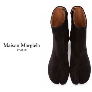 Maison Margiela Black Suede Tabi Ankle Boots Size 37 / US 7
